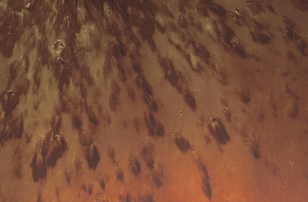 Winslow Crater - extra-detail mgnf from frame n. 1: the "Herringbone Pattern" (MULTISPECTRUM; credits: Lunexit)
nessun commento
Parole chiave: Mars from orbit - Craters - Winslow Crater