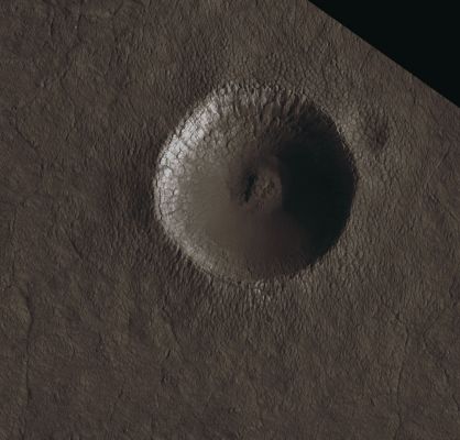 Impact Crater on the South Polar Layered Deposits (EDM n.2 - Absolute Natural Colors; credits for the additional process. and color.: Dr Paolo C. Fienga - Lunexit Team)
Of particular interest is the small, approx. 330 meter (360 yard) diameter Impact Crater. The number of Impact Craters on a Planetary Surface is often used to estimate the age of that Surface (because the older a Surface is, the more time that Surface has had to accumulate Craters, and thus the more Craters that Surface will have on it - assuming, of course, a constant "Cratering Rate" - Nota Lunexit: questa è un'assunzione, a dir poco, azzardata...). 

The SPLD on Mars are believed to be very young because there are no large Craters on them and very few small Craters. The high resolution of HiRISE will enable these Craters to be studied in detail, perhaps allowing the number of Craters — and thus the Surface age — to be better constrained.
