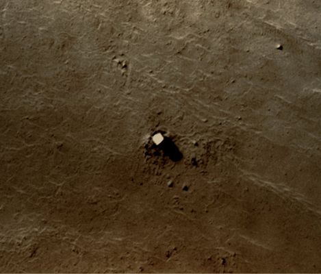 Unbelievable: a TRUE Martian Monolith! (edm n. 1 - Natural Colors; credits: Dr G. Barca & Lunexit)
nessun commento
Parole chiave: Mars from orbit - Controversial Feature - The "Monolith"