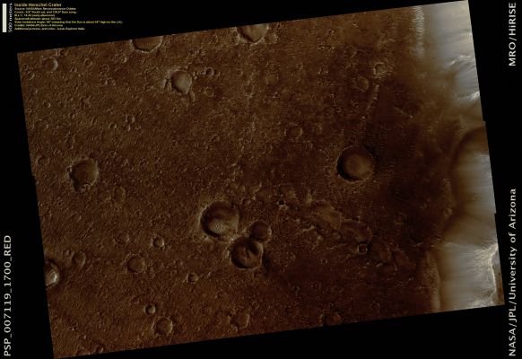 Crater and Plains Deposit North-West of Herschel Crater (Natural Colors; credits: Lunar Explorer Italia)
nessun commento
Parole chiave: Mars from orbit - Rugged Plains and Craters