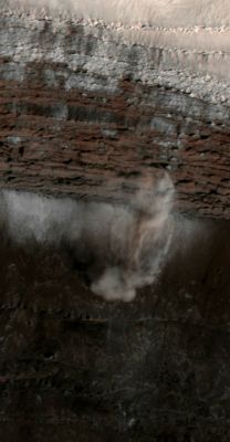 Caught in the Act: Martian Landslides (Natural Colors; credits: NASA & Lunexit)
nessun commento
Parole chiave: Mars from orbit - North Polar Regions - Landslides