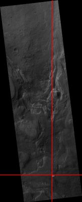 This IS SOMETHING! (context frame - credits: Dr M. Faccin)
Grazie all'occhio del Dr Faccin, un (probabilmente AUTENTICO Mistero Marziano; anzi...forse addirittura due!).

Andate a vedere che cosa si nasconde nella zona indicata dalla croce...
Parole chiave: Mars from orbit - Extremely Unusual Surface Features