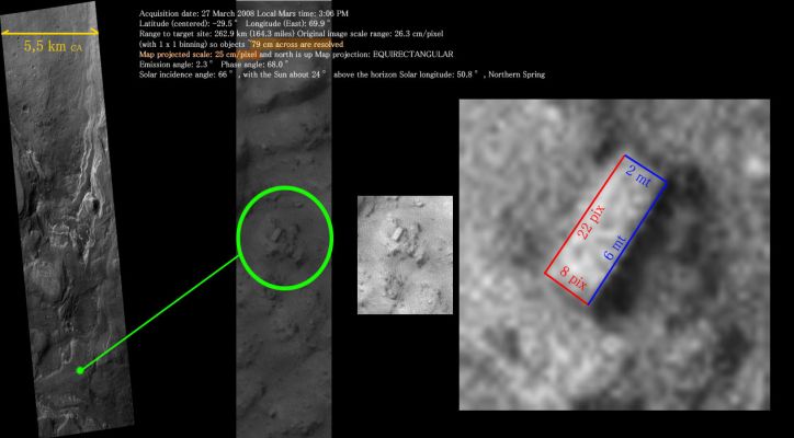 The "Altar" (by Dr Marco Faccin)
Sempre a proposito di rilievi affascinanti ed inesplicabili VERI (e cioè che non sono frutto di chiaro-scuri ingannevoli, aberrazioni ottiche, vizi di trasmissione dati e/o di elaborazione dei frames nonchè, ovviamente, di sviste vere e proprie), il Grande Dr Marco Faccin è riuscito ad individuare, sempre nella medesima zona in cui aveva già trovato altre due incredibili Anomalìe di Superficie - al riguardo si veda il quadro "This IS SOMETHING!" - questa struttura realmente intrigante, a forma rettangolare, sulla cui origine potremmo agevolmente discutere per un buon secolo senza arrivare a nulla.

Che sarà mai? La porzione superiore di una struttura semisepolta? Il residuo di una costruzione che è ormai andata distrutta quasi nella sua interezza? E' un rilievo tanto incredibilmente simmetrico quanto naturale?

Ebbene, Cari Amici, noi NON Vi diciamo che si tratta di un rilievo "artificiale" nel senso Hoaglandiano del termine così come non Vi diciamo che si tratta di un rilievo creato dalla sola Madre Natura. 

Ma attenzione: noi non diciamo quanto sopra solamente perchè, al momento, NON siamo in grado di fare una simile valutazione usando termini definitivi; noi Vi invitiamo a guardare e riflettere, con serenità, competenza, buon senso e pacatezza. 
Provate anche a "contestualizzare", se volete; ma ricordate che la Verità sulla REALE Natura di questo rilievo, se non andremo in loco a verificare, non la conosceremo mai.

Congratulazioni (GRANDI) al Dr Faccin!
Parole chiave: Mars from orbit - Extremely Unusual Surface Feature - The Altar