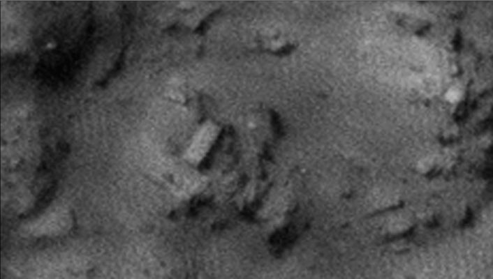 The "Altar" (by Dr Marco Faccin)
nessun commento
Parole chiave: Martian Surface from orbit - Anomalous Surface Feature - The Altar