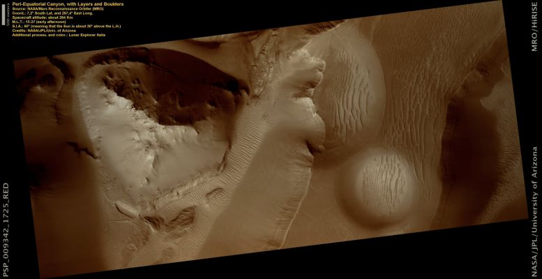 Peri-Equatorial Canyon with Boulders and Layers (Natural Colors; credits: Lunar Explorer Italia)
nessun commento
Parole chiave: Mars from orbit - Valles Marineris
