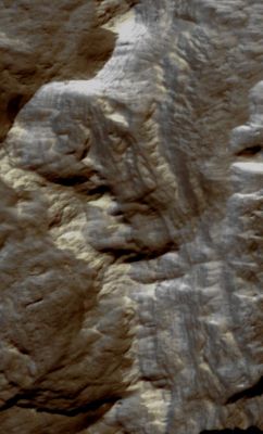 Sedimentary Layers in Columbus Crater (edm - possible True Colors; credits: Lunar Explorer Italia)
Visible in this edm is a north-facing slope (roughly 250 meters, or 800 feet, across) exposing finely layered sedimentary rock. 

In this possibly true-color view, layers with a dark silver-gray appearance may be intrinsically darker, or may have a texture that more effectively collects dark sand particles, than adjacent layers with a brighter appearance.
Parole chiave: Mars from orbit - Craters - Columbus Crater