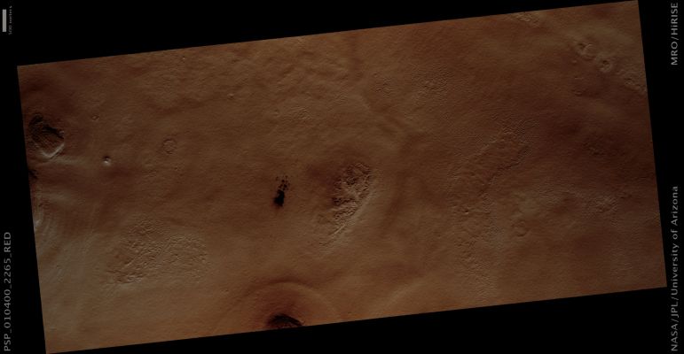Extremely Fresh and Small Crater Cluster (Natural Colors; credits: Lunar Explorer Italia)
Mars Local Time: 15:32 (middle afternoon)
Coord. (centered): 46,3° North Lat. and 176,9° East Long.
Spacecraft altitude: 307,4 Km (such as about 199,1 miles) 
Original image scale range: 30,8 cm/pixel (with 1 x 1 binning) so objects ~ 92 cm across are resolved 
Map projected scale: 25 cm/pixel
Map projection: EQUIRECTANGULAR 
Emission Angle: 10,2° 
Phase Angle: 44,0°
Solar Incidence Angle: 54° (meaning that the Sun is about 36° above the Local Horizon)
Solar Longitude: 141,9° (Northern Summer)
Credits: NASA/JPL/University of Arizona
Additional process. and coloring: Lunar Explorer Italia
Parole chiave: Mars from orbit - Crater Cluster