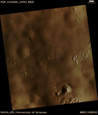 Arabia Terra (Natural Colors; credits: Lunar Explorer Italia)
Mars Local Time: 15:31 (middle afternoon)
Coord. (centered): 29,3° North Lat. and 14,1° East Long.
Spacecraft altitude: 289,1 Km (such as about 180,7 miles) 
Original image scale range: 28,9 cm/pixel (with 1 x 1 binning) so objects ~ 87 cm across are resolved 
Map projected scale: 25 cm/pixel
Map projection: EQUIRECTANGULAR 
Emission Angle: 4,2° 
Phase Angle: 54,7°
Solar Incidence Angle: 51° (meaning that the Sun is about 39° above the Local Horizon)
Solar Longitude: 142,1° (Northern Summer)
Credits: NASA/JPL/University of Arizona
Additional process. and coloring: Lunar Explorer Italia
Parole chiave: Mars from orbit - Arabia Terra Region