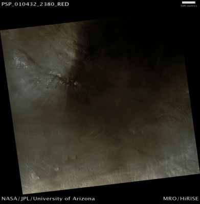 Central Peak of an Unnamed Crater of Vastitas Borealis (Natural Colors; credits: Lunar Explorer Italia)
Mars Local Time: 15:22 (early afternoon)
Coord. (centered): 57,9° North Lat. and 19,8° East Long.
Spacecraft altitude: 310,5 Km (such as about 194,0 miles) 
Original image scale range: 31,1 cm/pixel (with 1 x 1 binning) so objects ~ 963 cm across are resolved 
Map projected scale: 25 cm/pixel
Map projection: EQUIRECTANGULAR 
Emission Angle: 0,7° 
Phase Angle: 56,7°
Solar Incidence Angle: 57° (meaning that the Sun is about 33° above the Local Horizon)
Solar Longitude: 143,1° (Northern Summer)
Credits: NASA/JPL/University of Arizona
Additional process. and coloring: Lunar Explorer Italia
Parole chiave: Mars from orbit - Craters - Unnamed Crater with Central Peak in Vastitas Borealis