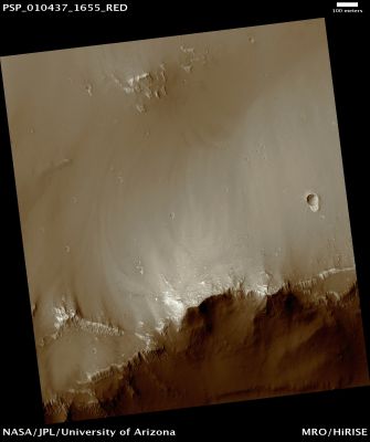 On the edge... (Natural - but lightly enhanced - Colors; credits: Lunar Explorer Italia)
Mars Local Time: 15:42 (middle afternoon)
Coord. (centered): 14,5° South Lat. and 253,6° East Long.
Spacecraft altitude: 251,9 Km (such as about 157,5 miles) 
Original image scale range: 25,2 cm/pixel (with 1 x 1 binning) so objects ~76 cm across are resolved 
Map projected scale: 25 cm/pixel
Map projection: EQUIRECTANGULAR 
Emission Angle: 0,2° 
Phase Angle: 62,3°
Solar Incidence Angle: 62° (meaning that the Sun is about 28° above the Local Horizon)
Solar Longitude: 143,3° (Northern Summer)
Credits: NASA/JPL/University of Arizona
Additional process. and coloring: Lunar Explorer Italia
Parole chiave: Mars from orbit - Craters - Unnamed Crater's Outer Rim