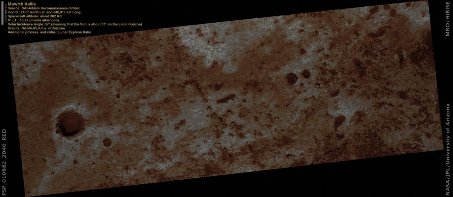 Features of Mawrth Vallis (Absolute Natural Colors; credits for the additional process. and color.: Dr Paolo C. Fienga - Lunexit Team)
nessun commento
Parole chiave: Mars from orbit - Mawrth Vallis Region