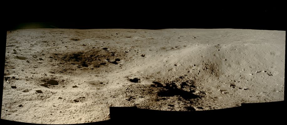 From AS 11-40-5888 until 5891 (Processed in possible True Colors - Unnamed double-crater)
nessun commento
Parole chiave: Lunar Horizon - Apollo 11 - Unnamed Double-Crater
