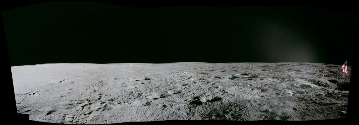 From AS 12-47-6955 until 6960 (EVA-1; 12 o'clock Pan)
nessun commento
Parole chiave: Lunar Panorama - ALSEP Deployment Site