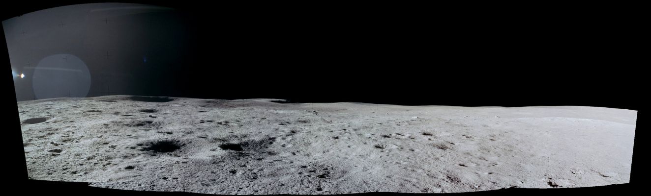 From AS 14-66-9285 until 9292 (EVA-1; Up-Sun with the Blue Flare)
nessun commento
Parole chiave: Lunar Panorama - Blue Flare