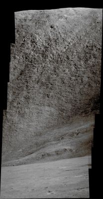 From AS 15-84-11310 until 11315 (Mount Hadley - Natural Colors enhanced; credits: Lunar Explorer Italia)
nessun commento
Parole chiave: Lunar Features - Mount Hadley