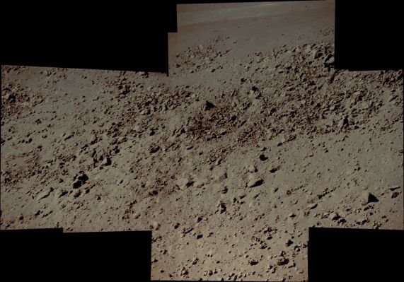 From AS 15-89-12132 until 12140 (EVA-3 - Outcrop)
Parole chiave: Moon Pan - EVA 3 - Outcrop
