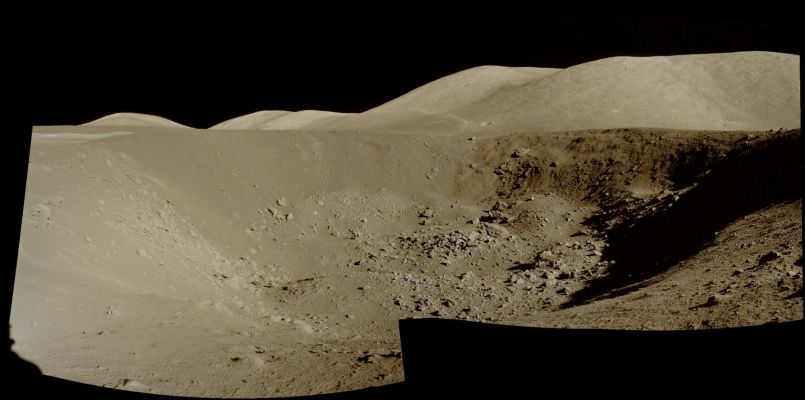 From AS 17-137-20997 until 21004 (EVA-2; Shorty Crater)
nessun commento
Parole chiave: Lunar Horizon - Apollo 16 - EVA-2 - Shorty Crater