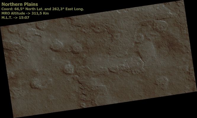 The Northern Plains (Natural Colors; credits for the additional process. and color.: Dr Paolo C. Fienga - Lunexit Team)
M.L.T.: 15:07 (early afternoon)
Latitude (centered): 66,5° North 
Longitude: 262,2° East
Range to target site: 311,6 Km (about 194,8 miles) 
Original image scale range: 31,2 cm/pixel (with 1 x 1 binning) so objects ~94 cm across are resolved 
Map Projected Scale: 25 cm/pixel 
Map Projection: POLAR STEREOGRAPHIC 
Emission Angle: 1,4° 
Phase Angle (Sun-Mars-MRO): 57,3 ° 
Solar Incidence Angle: 59° (meaning that the Sun is about 31° above the Local Horizon) 
Solar Longitude: 138,0° (Northern Summer)
Parole chiave: Mars from orbit - Northern Plains