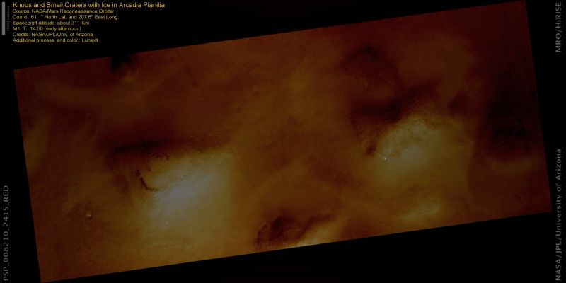Knobs and Small Craters with Ice in Northern Arcadia Planitia (natural colors; credits: Lunexit)
nessun commento
Parole chiave: Mars from orbit - Knobs and Craters with Icy Bottoms