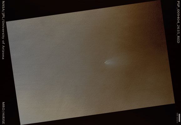 Small Crater on the NPLD (possible True Colors; credits: Lunar Explorer Italia)
Mars Local Time: 14:04 (early afternoon)
Coord. (centered): 83,5° North Lat. and 346,8° East Long.
Spacecraft altitude: 317,7 Km (such as about 198,5 miles) 
Original image scale range: 31,8 cm/pixel (with 1 x 1 binning) so objects ~95 cm across are resolved 
Map projected scale: 25 cm/pixel 
Map projection: EQUIRECTANGULAR 
Emission Angle: 3,7° 
Phase Angle: 57,3°
Solar Incidence Angle: 60° (meaning that the Sun is about 30° above the Local Horizon)
Solar Longitude: 105,2° (Northern Summer)
Credits: NASA/JPL/University of Arizona
Additional process. and coloring: Lunar Explorer Italia
Parole chiave: Mars from orbit - Craters - Unnamed Crater in the NPLD