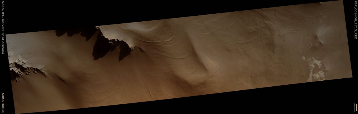 Shadowland (possible True Colors; credits: Lunar Explorer Italia)
Mars Local Time: 15:31 (middle afternoon)
Coord. (centered): 8,3° South Lat. and 266,4° East Long.
Spacecraft altitude: 263,4 Km (such as about 164,6 miles) 
Original image scale range: 52,7 cm/pixel (with 1 x 1 binning) so objects ~1,58 mt across are resolved 
Map projected scale: 50 cm/pixel 
Map projection: EQUIRECTANGULAR 
Emission Angle: 10,5° 
Phase Angle: 53,3°
Solar Incidence Angle: 61° (meaning that the Sun is about 29° above the Local Horizon)
Solar Longitude: 105,3° (Northern Summer)
Credits: NASA/JPL/University of Arizona
Additional process. and coloring: Lunar Explorer Italia
Parole chiave: Mars from orbit - Athabasca Valles Canyon System