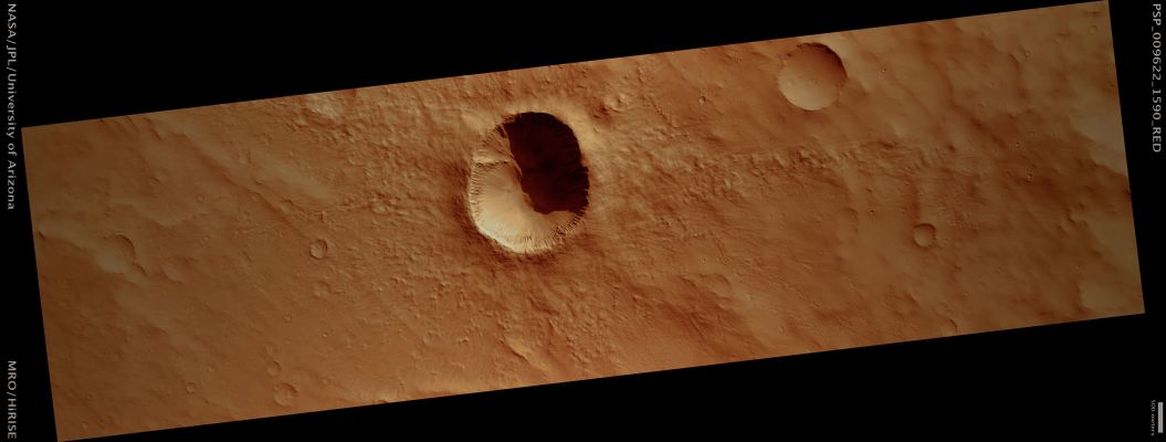 Medium-size Impact Crater (possible True Colors; credits: Lunar Explorer Italia)
Mars Local Time: 15:31 (middle afternoon)
Coord. (centered): 20,9° South Lat. and 184,4° East Long.
Spacecraft altitude: 257,3 Km (such as about 160,8 miles) 
Original image scale range: 51,5 cm/pixel (with 1 x 1 binning) so objects ~1,54 mt across are resolved 
Map projected scale: 50 cm/pixel 
Map projection: EQUIRECTANGULAR 
Emission Angle: 3,5° 
Phase Angle: 70,5°
Solar Incidence Angle: 68° (meaning that the Sun is about 22° above the Local Horizon)
Solar Longitude: 112,9° (Northern Summer)
Credits: NASA/JPL/University of Arizona
Additional process. and coloring: Lunar Explorer Italia
Parole chiave: Mars from orbit - Craters - Unnamed Crater