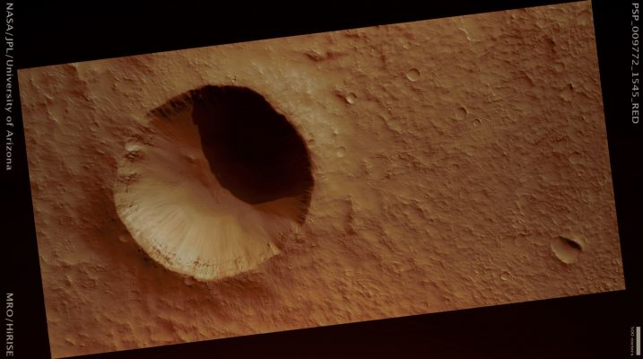 Schaeberle Crater (possible True Colors; credits: Lunar Explorer Italia)
Mars Local Time: 15:35 (middle afternoon)
Coord. (centered): 25,4° South Lat. and 50,0° East Long.
Spacecraft altitude: 254,6 Km (such as about 159,1 miles) 
Original image scale range: 50,9 cm/pixel (with 1 x 1 binning) so objects ~1,53 mt across are resolved 
Map projected scale: 50 cm/pixel 
Map projection: EQUIRECTANGULAR 
Emission Angle: 0,9° 
Phase Angle: 71,4°
Solar Incidence Angle: 71° (meaning that the Sun is about 19° above the Local Horizon)
Solar Longitude: 118,3° (Northern Summer)
Credits: NASA/JPL/University of Arizona
Additional process. and coloring: Lunar Explorer Italia
Parole chiave: Mars from orbit - Craters - Schaeberle Crater
