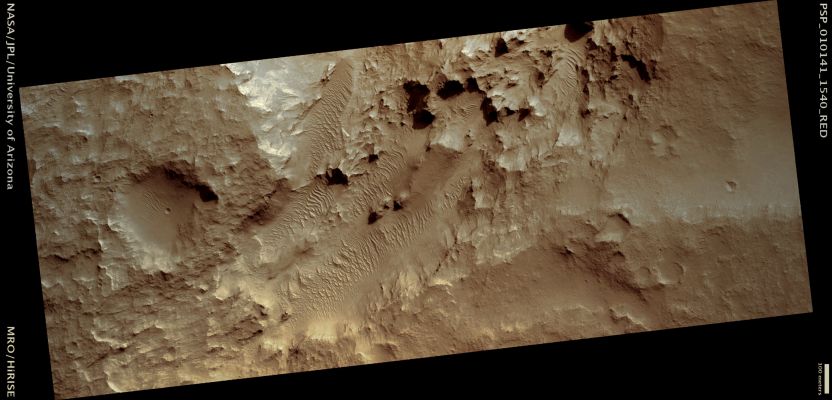 Pitted Plain, North of Hellas Region (possible True Colors; credits: Lunar Explorer Italia)
Mars Local Time: 15:38 (middle afternoon)
Coord. (centered): 25,5° South Lat. and 55,6° East Long.
Spacecraft altitude: 258,8 Km (such as about 161,7 miles) 
Original image scale range: 51,8 cm/pixel (with 1 x 1 binning) so objects ~1,55 mt across are resolved 
Map projected scale: 50 cm/pixel 
Map projection: EQUIRECTANGULAR 
Emission Angle: 6,7° 
Phase Angle: 74,2°
Solar Incidence Angle: 69° (meaning that the Sun is about 21° above the Local Horizon)
Solar Longitude: 132,0° (Northern Summer)
Credits: NASA/JPL/University of Arizona
Additional process. and coloring: Lunar Explorer Italia
Parole chiave: Mars from orbit - Pitted Plain