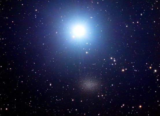 Regulus and Leo-I  (Dwarf Galaxy)
"...Piantai un seme d'Odio nel mio Cuore e giurai che sarebbe cresciuto, sino a diventare un albero imponente..."

dal romanzo di Ruta Sepetys, "Avevano Spento Anche La Luna"
