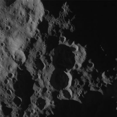 Very Old Crater Clusters on Rhea
Caption NASA:"N00090985.jpg was taken on August 30, 2007 and received on Earth August 30, 2007. The camera was pointing toward RHEA that, at the time, was approx. 10.550 Km away, and the image was taken using the CL1 and CL2 filters. This image has not been validated or calibrated".
Parole chiave: Saturn's Moons - Rhea