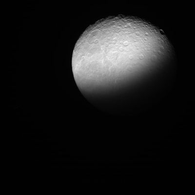 Rhea's Eclipse
Caption NASA:"N00118981.jpg was taken on August 19, 2008 and received on Earth August 21, 2008. The camera was pointing toward RHEA that, at the time, was approx. 455.227 Km away; the image was taken using the CL1 and CL2 filters. This image has not been validated or calibrated".
Parole chiave: Saturn's Moon - Rhea - Eclipse