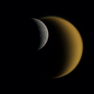 Jewels, in the Space of Saturn: Rhea and Titan (Natural Colors; credits: Elisabetta Bonora)
Un lavoro assolutamente PERFETTO e, detto sinceramente, di qualità mediamente superiore ai Lavori di colorizzazione "Made by NASA".

Complimenti vivissimi alla nostra Amica e Partner, Elisabetta Bonora!
Parole chiave: Saturn's Moon - Rhea and Titan