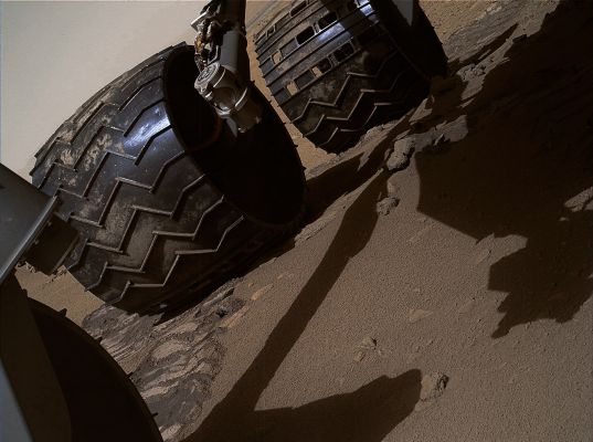 Under My Wheels... - Sol 60 (Natural Colors; credits for the additional process. and color.: Elisabetta Bonora and Marco Faccin/Lunar Explorer Italia/Italian Planetary Foundation)
nessun commento
Parole chiave: Spacecrafts - MER Curiosity - Wheels and Surface