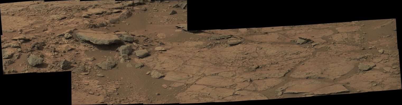 The "Paving" of Yellowknife Bay - Sol 127 (an Image-Mosaic in Calibrated Natural Colors; credits for the additional process. and color.: Dr Gianluigi Barca/Lunar Explorer Italia/Italian Planetary Foundation)
nessun commento
Parole chiave: Martian Surface - Yelloknife Bay - Gale Crater