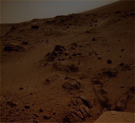 Twilights - Sol 407 (Absolute Natural Colors; credits for the additional process. and color.: Dr Paolo C. Fienga - Lunexit Team)
nessun commento
Parole chiave: Martian Surface - Controversial Surface Feature - "The Nest"