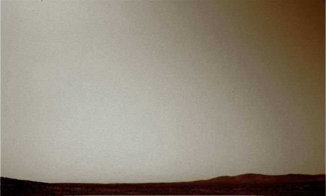 Early Sky over Gusev... - Sol 91 (Natural Colors; credits: Lunar Explorer Italia)
Left Navigation Camera Non-linearized Sub-frame EDR acquired on Sol 91 of Spirit's mission to Gusev Crater at approximately 09:29:22 MLT
Parole chiave: Martian Horizon - Gusev Crater