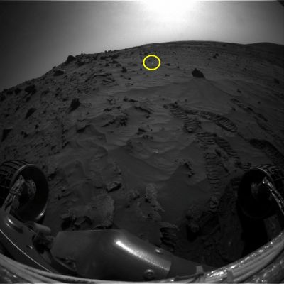 Bright object near Spirit (3)
nessun commento
Parole chiave: Martian Surface - Rocks and Sands - Possible Ice or Cristals