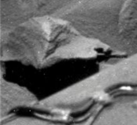The Martian "Turtle" (extra-detail mgnf; elab. Dr G. Barca) - Sol 1368
nessun commento
Parole chiave: Martian Surface - Anomalous Surface Feature - The Turtle