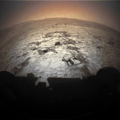 Daylights on Mars - Front HazCam - Sol 1405 (MULTISPECTRUM; credits: Lunexit)
nessun commento
Parole chiave: Martian Panorama - Gusev Crater - near Home Plate