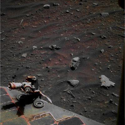 Gray and Purple Surface near Spirit - Sol 1906 (possible True Colors; credits: Dr G. Barca)
nessun commento
Parole chiave: Spacecraft - MER Spirit - Solar Panels and Surface