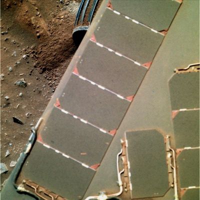 Solar Panels and Colourful Surface - Sol 2131 (Possible True Colors; credits: Dr G. Barca - Lunexit Team)
nessun commento
Parole chiave: Spacecrafts - MER Spirit - Solar Panels