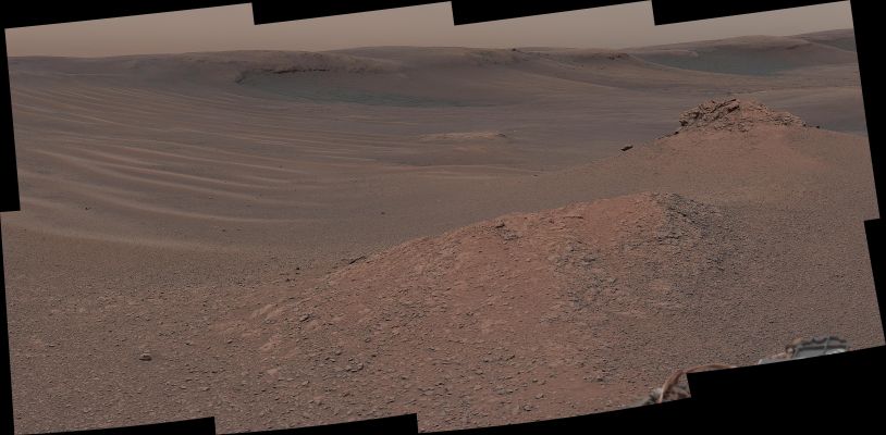 Knockfarril Hill - Sol 3219 (Natural Colors)
Caption NASA Originale:"The Mast Camera (MastCam) on NASA's Curiosity Mars Rover captured this mosaic as it explored the "clay-bearing unit" on Feb. 3, 2019 (Sol 2309). This landscape includes the rocky landmark nicknamed "Knockfarril Hill" (center right) and the edge of Vera Rubin Ridge, which runs along the top of the scene".
Parole chiave: Mars Panorama