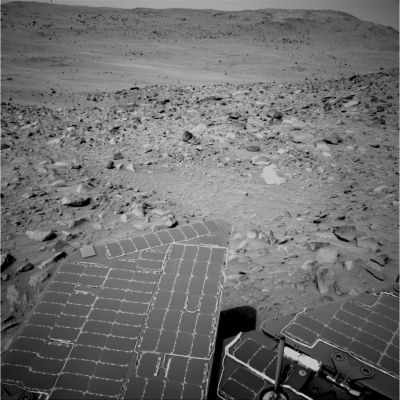 See for Yourself... - Sol 398
Left Navigation Camera Non-linearized Full frame EDR acquired on Sol 398 of Spirit's mission to Gusev Crater at approximately 14:36:26 Mars local Solar Time.
Parole chiave: Martian Surface - Controversial Surface Feature - "The Beaver"
