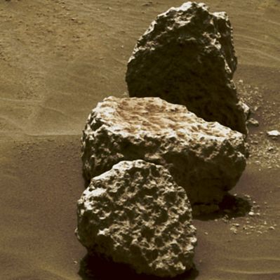 The Three Kings of Gusev (Erratic Boulders) - Sol 506 (possible True Colors; credits: Dr G. Barca)
nessun commento
Parole chiave: Martian Surface - Erratic Boulders