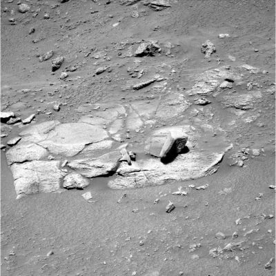 Fragments of a bigger Structure? - Sol 514 (ctx frame - credits: Dr G. Barca)
...Da guardare con attenzione e mente "open"...
Parole chiave: Martian Surface - Extremely Controversia Surface Feature - "Fragments"