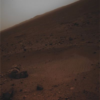 Small Hollow and Horizon - Sol 520 (Absolute Natural Colors; credits for the additional process. and color.: Dr Paolo C. Fienga - Lunexit Team)
Left Navigation Camera Non-linearized Full frame EDR acquired on Sol 520 of Spirit's mission to Gusev Crater at approximately 15:47:34 Mars Local Solar Time.
Parole chiave: Martian Horizon - Gusev Crater