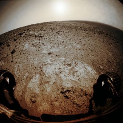 Up-Sun - Sol 536 (Absolute Natural Colors; credits for the additional process. and color.: Dr Paolo C. Fienga - Lunexit Team)
nessun commento
Parole chiave: Martian Horizon - Gusev Crater