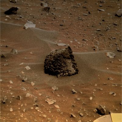 Volcanic Feature? - Sol 735 (Natural Colors; credits: Dr G. Barca & Lunar Explorer Italia)
nessun commento
Parole chiave: Martian Surface - Rocks of various size and shape