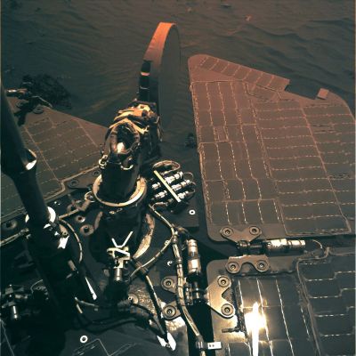 Possible indirect evidence of Mars' "reddish" Sky - Sol 807 (MULTISPECTRUM; credits: Lunexit)
nessun commento
Parole chiave: MER Spirit - Antenna MAST, Solar Panels and Sandy Surface