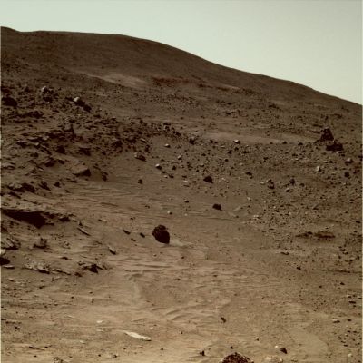 The "Totem" - Sol 825 (ctx frame - natural colors; credits: Dr G. Barca)
nessun commento
Parole chiave: Martian Surface - extremely unusual surface feature: the "Totem"